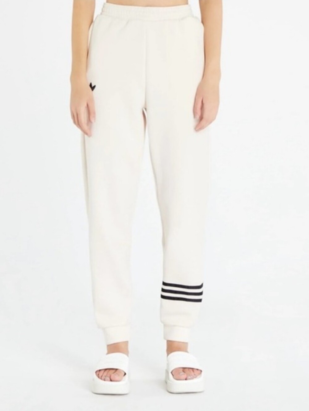 Adidas Adicolor Neuclassics Pants